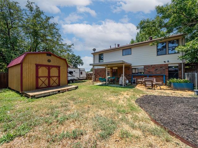Building Photo - 2609 Fountainview Dr