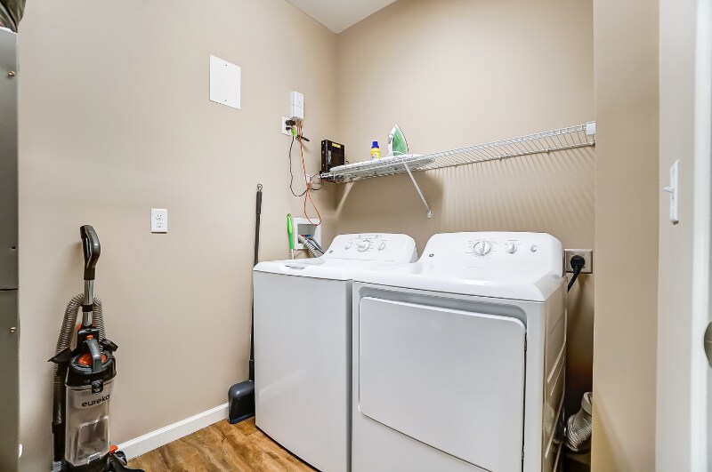 Building Photo - 4623 Lowell Ln