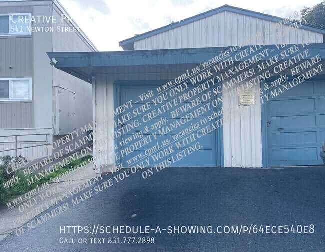 Building Photo - 541 Newton St