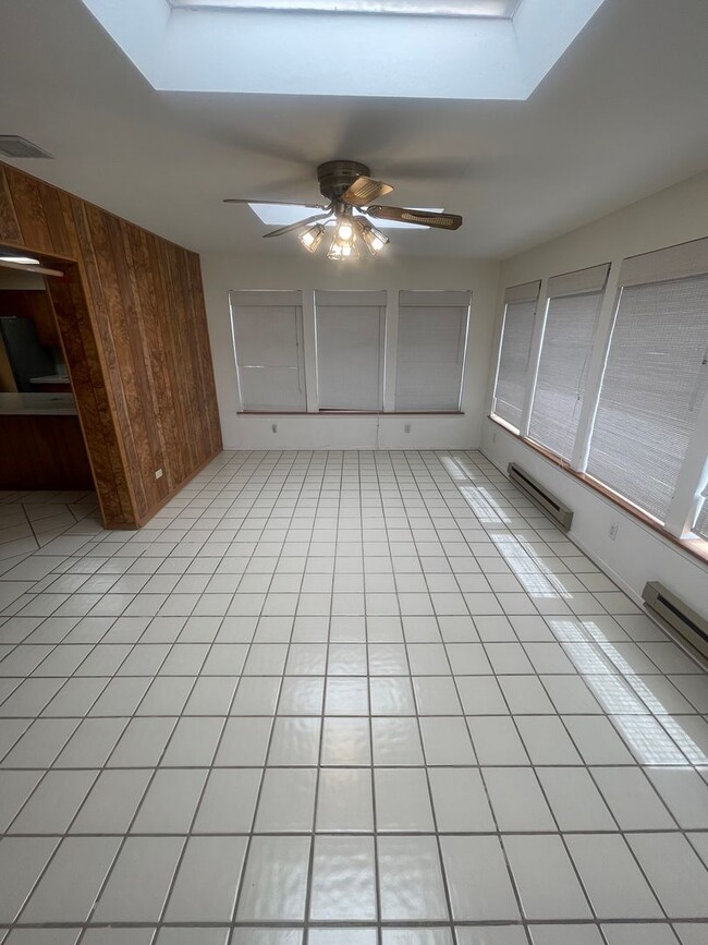 Building Photo - Charming 4 Bedroom/2 Bathroom House Near NMSU