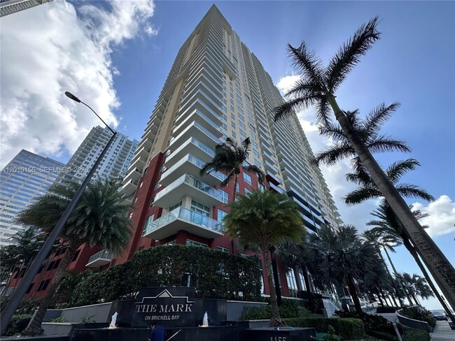 Building Photo - 1155 Brickell Bay Dr