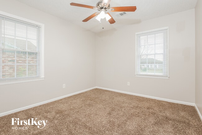 Building Photo - 7720 Quest Dr