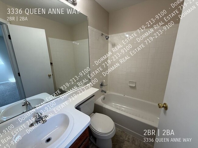 Building Photo - 3336 Queen Anne Way