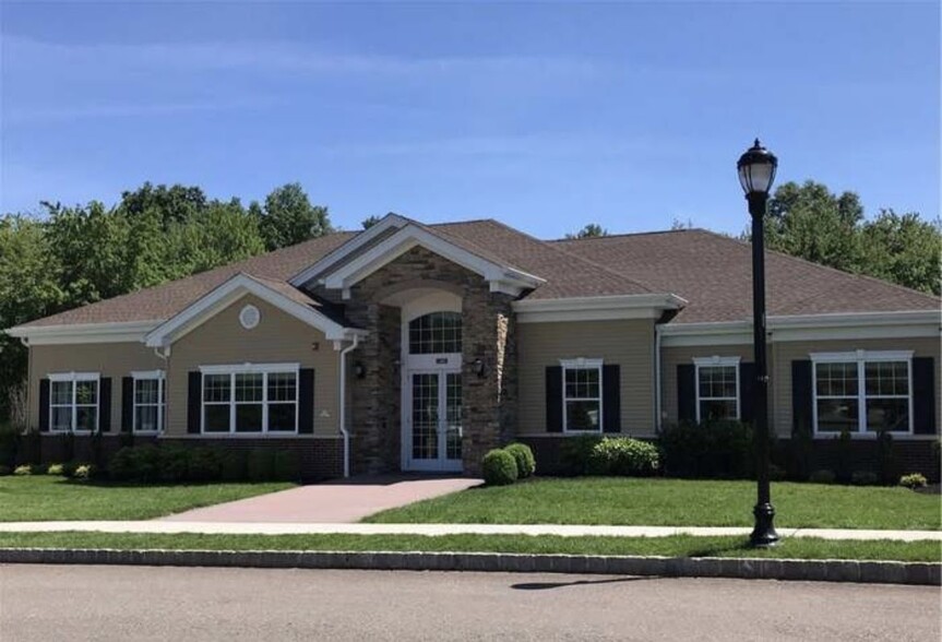 Clubhouse - 531 E Celebration Way