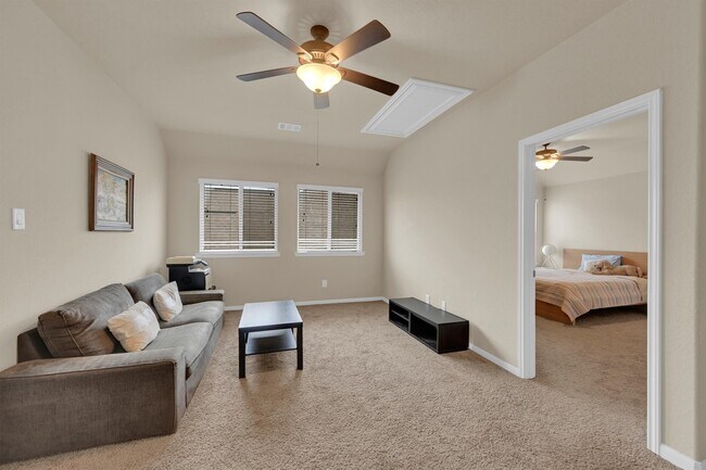 Building Photo - 18735 Waketon Dr