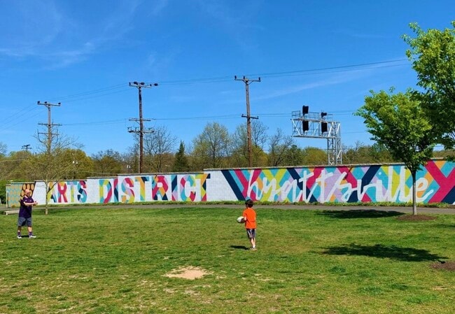 Building Photo - 5610 45th Ave