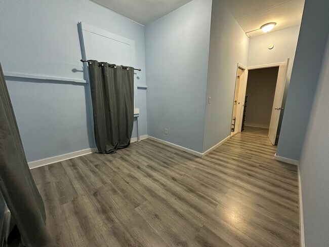 Building Photo - 430 Liliha Ct Ln