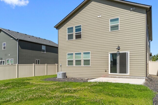 Building Photo - 5813 W Georgetown Ln