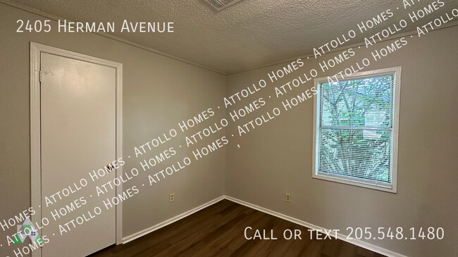 Building Photo - 2405 Herman Ave