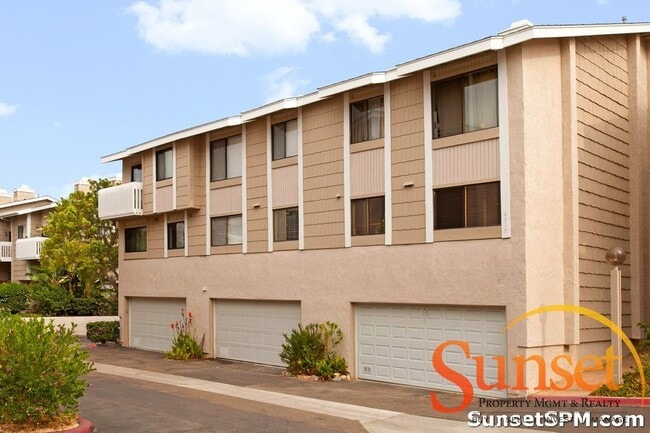 Building Photo - 4010 Mahaila Ave