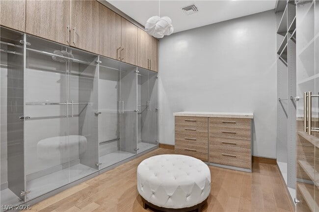 Building Photo - 98 Sun Glow Ln