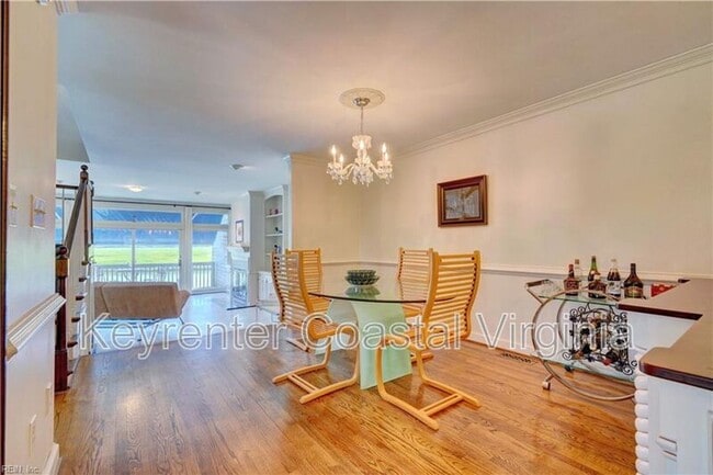 Building Photo - 108 Commerce St