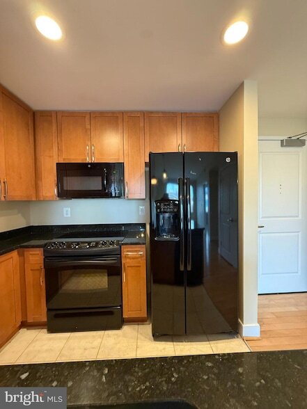 Building Photo - 4101 Albemarle St NW