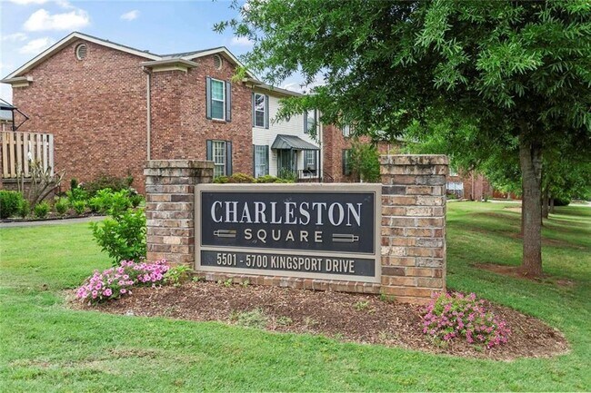 Building Photo - 5621 Kingsport Dr