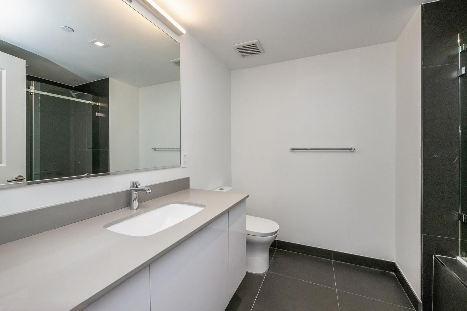 BATHROOM - 1600 NE 1st Ave