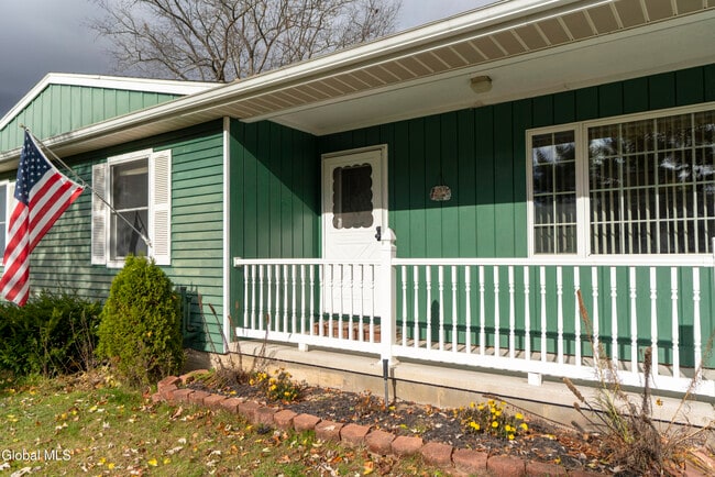 Building Photo - 11 Keyes St