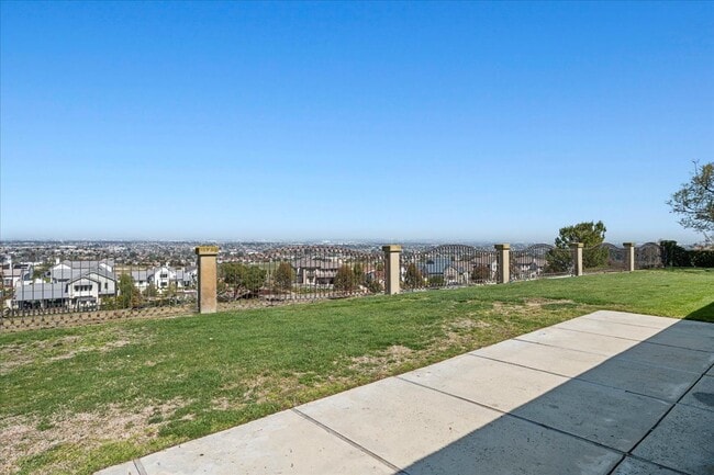 pano views - 9 Club View Ln