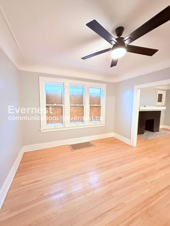 Building Photo - 12701 Northlawn St