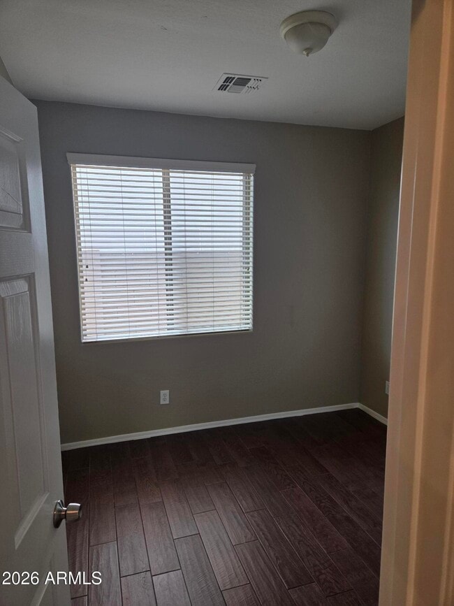 Building Photo - 3735 Desert Creek Ln