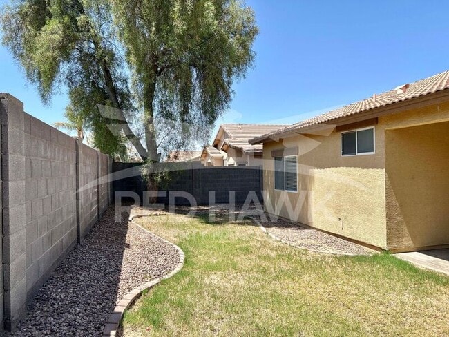 Building Photo - 3641 S Loback Ln