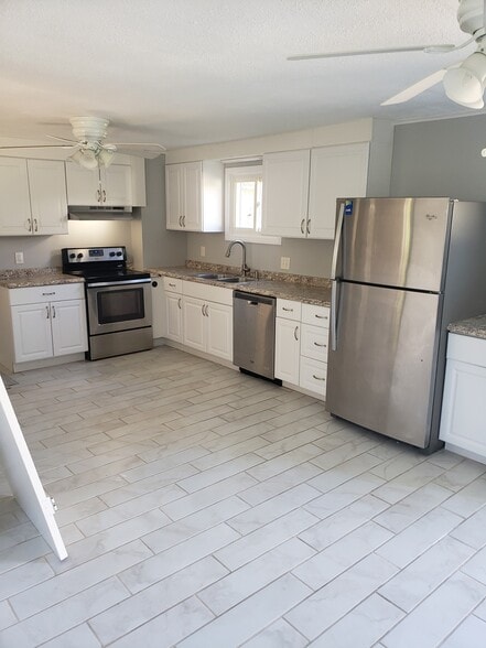 Building Photo - 31 Lavallee Ter