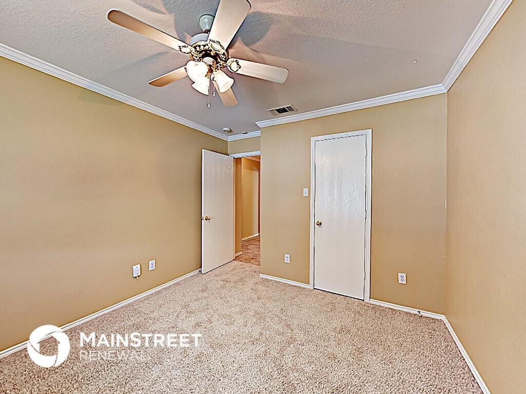 Building Photo - 1237 Nancy Ln