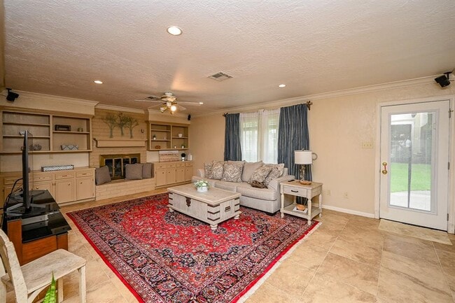 Building Photo - 11503 Briar Rose Dr