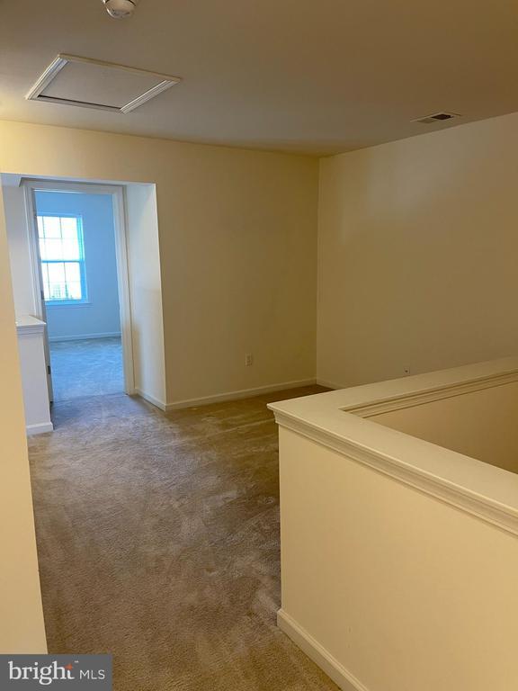 Building Photo - 241 Rossnakill Rd