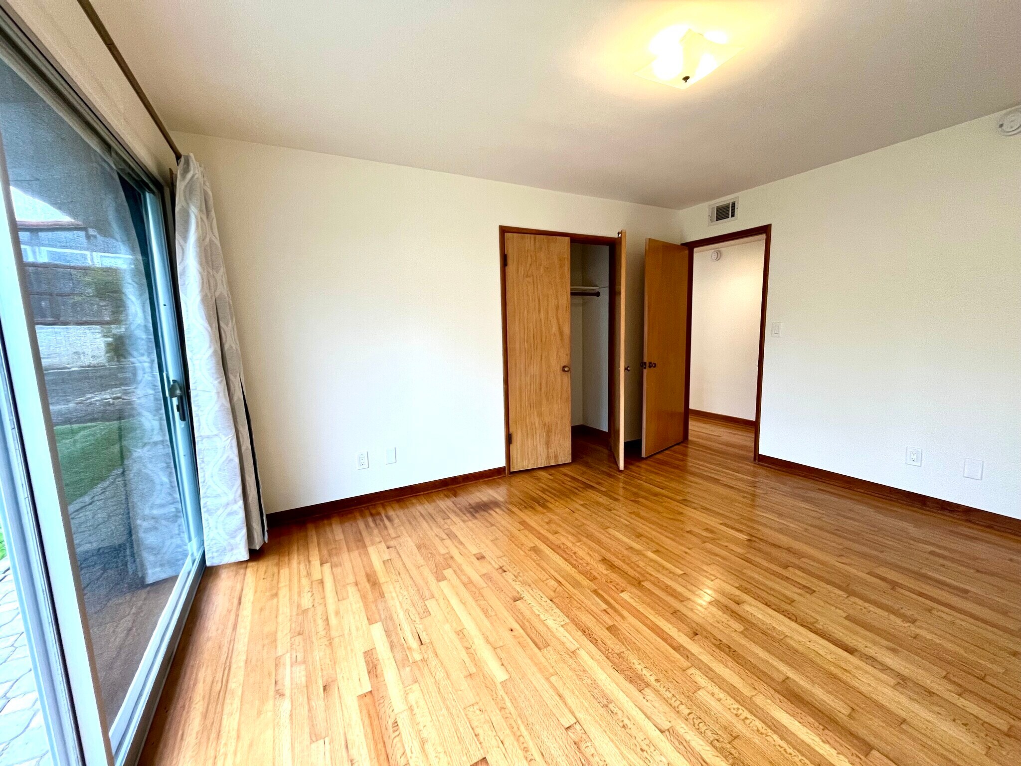 Building Photo - 2548 Via Carrillo