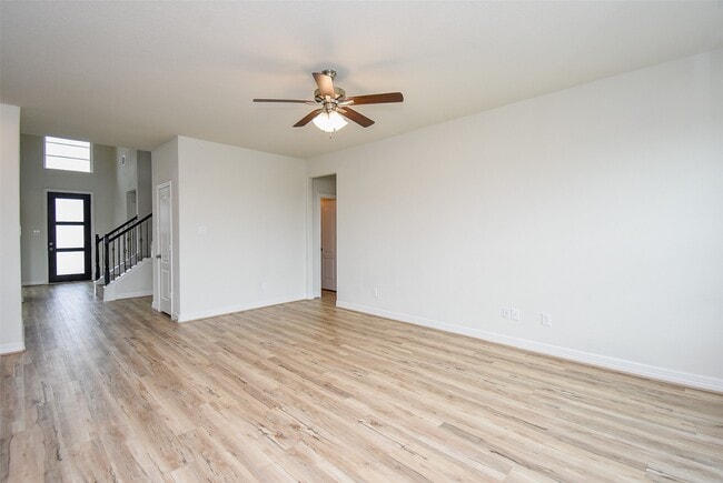 Building Photo - 32426 Fly Fish Wy