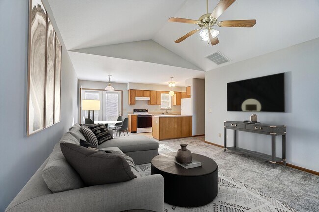 Building Photo - Deer Creek Crossing