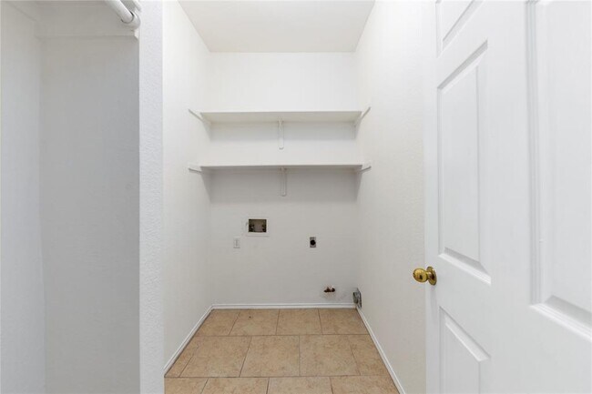 Building Photo - 18017 Dansworth Dr