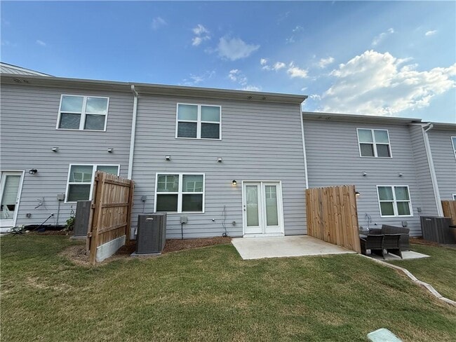 Building Photo - 3517 Condor Ct