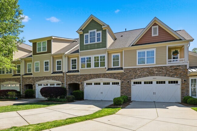 Building Photo - 4008 La Crema Dr