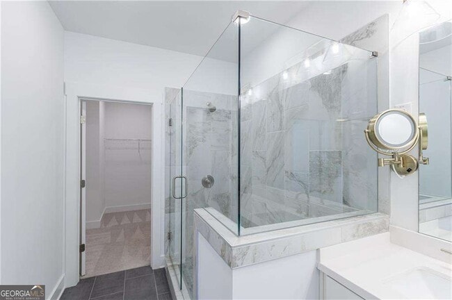 Building Photo - 1032 Robert Smalls Wy