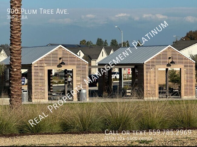 Building Photo - 900 Plum Tree Ave