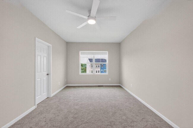 Building Photo - 109 Gelding Wy