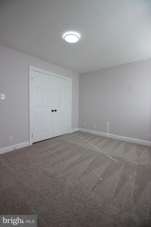 Building Photo - 1218 Eton Ct NW