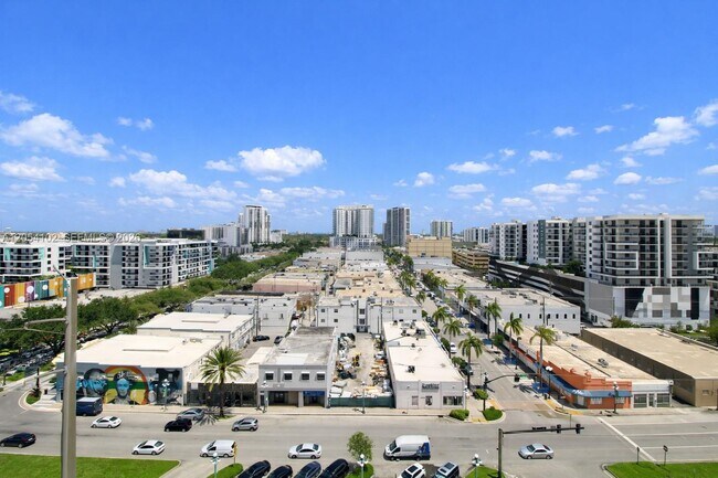 Building Photo - 140 S Dixie Hwy