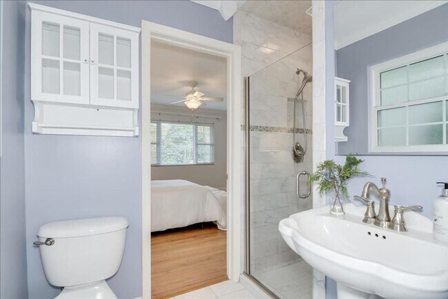 Building Photo - Beautiful West Augusta Ranch