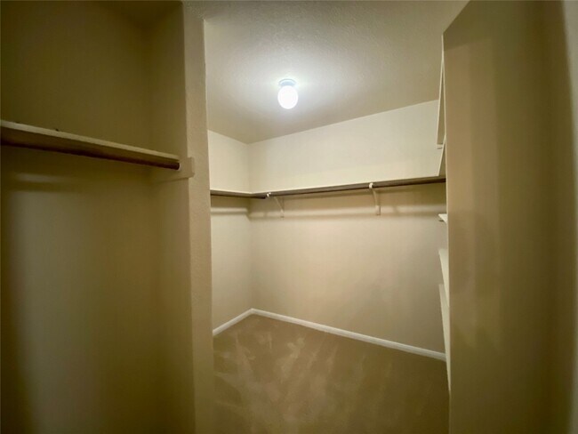 Building Photo - 3012 Tilmon Ln.