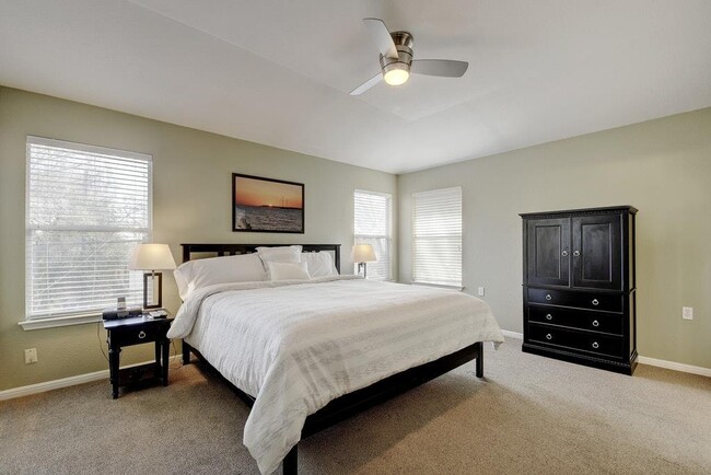 Building Photo - 5500 Steven Creek Way