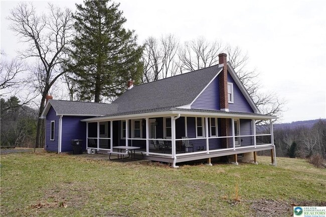 Building Photo - 655 Birch Dr