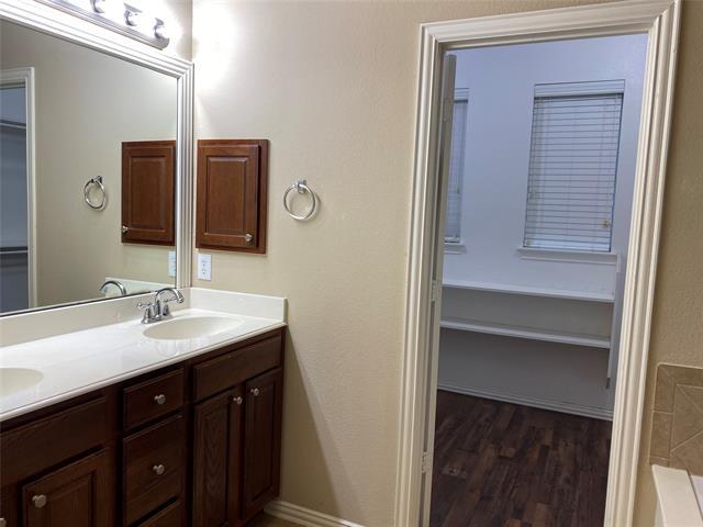 Building Photo - 1705 Spanish Moss Wy