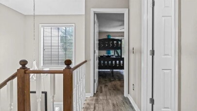 Building Photo - Charming 2-Bedroom, 2.5-Bathroom Townhome with Community Pool! Available TODAY!