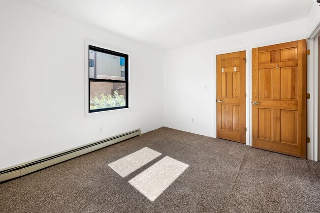 Building Photo - NEW MOVE-IN SPECIAL! Vibrant Home Off Rode...