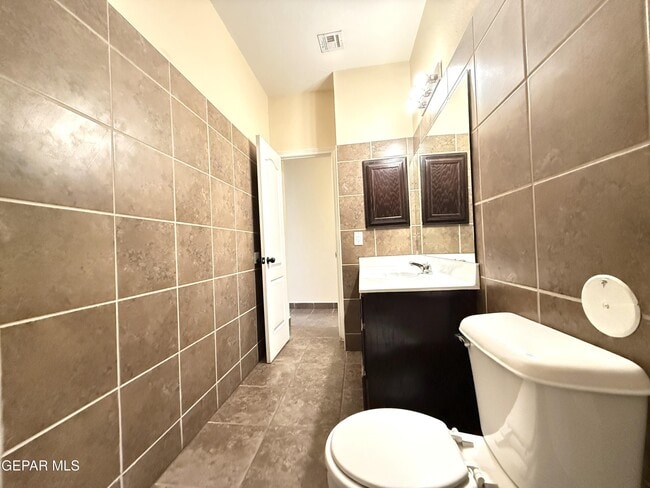 Building Photo - 13136 Freshford