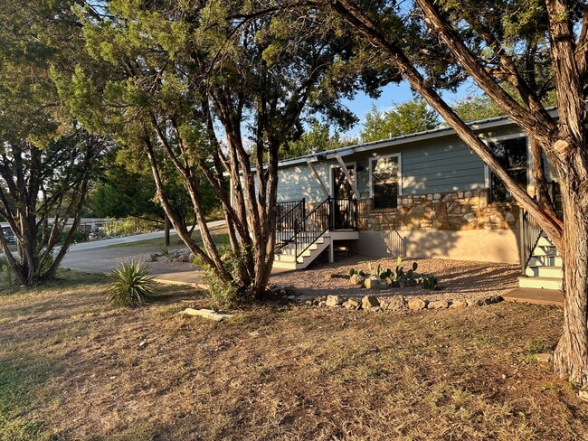 Building Photo - 1211 Sorrel Creek Dr