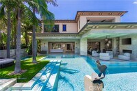 Building Photo - 121 Amber Sky