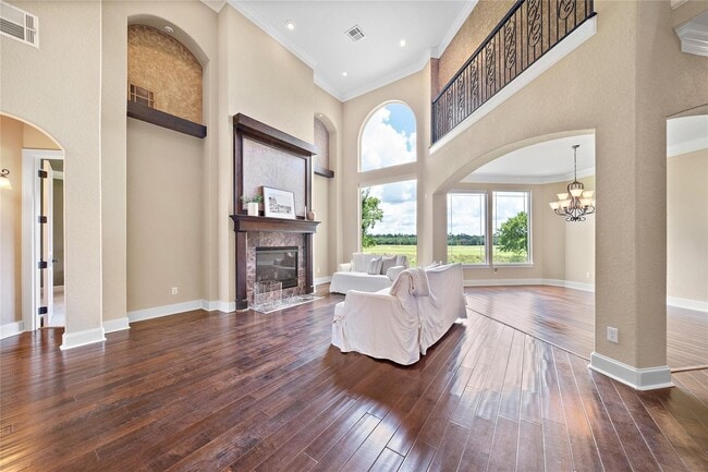 Building Photo - 19182 Grandview Point